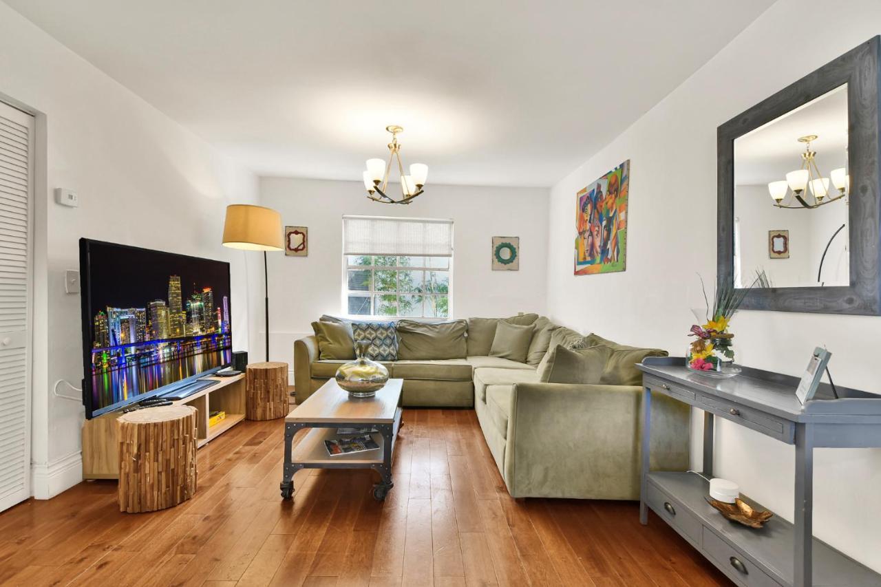 Sunflower Boutique Hotel Apartments マイアミビーチ エクステリア 写真